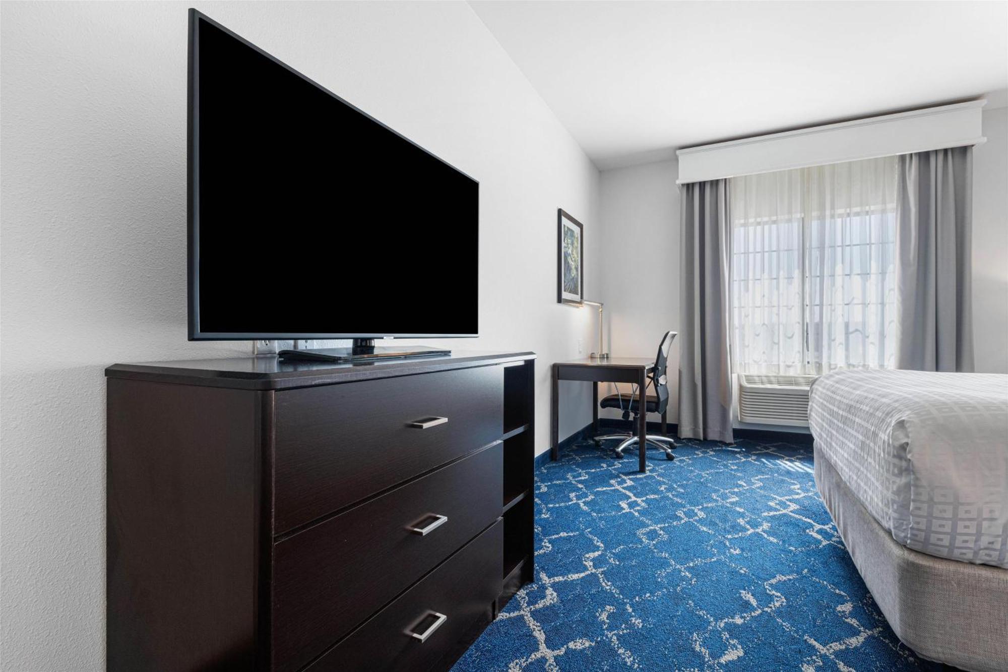 Best Western Plus New Richmond Inn & Suites Exterior foto